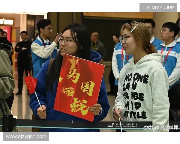 !中澳之战刷新中国足球正式比赛上座人数纪录.